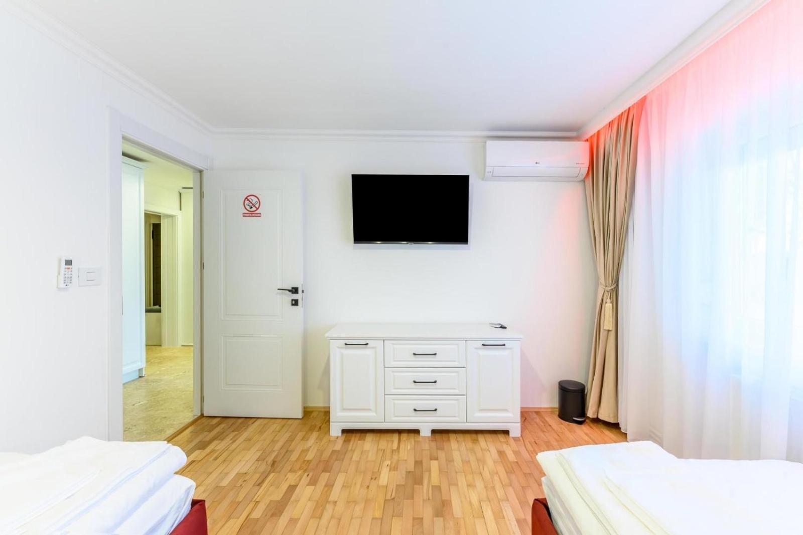 Five Stars Apartment Тимишоара Экстерьер фото