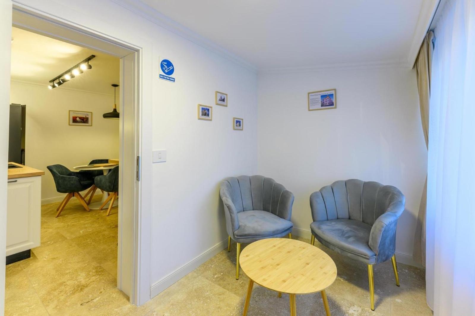 Five Stars Apartment Тимишоара Экстерьер фото